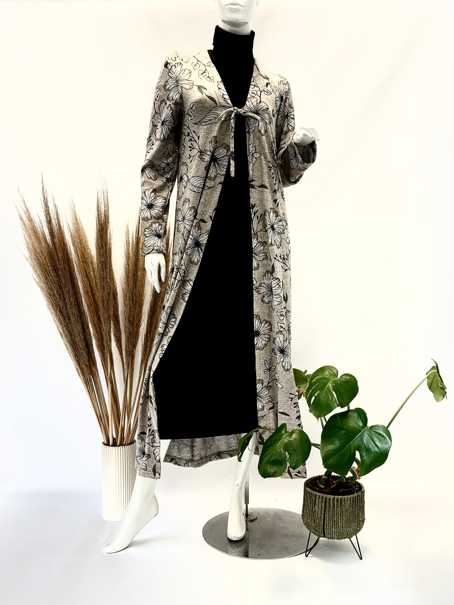 Floral Winter Kimono - Dandelion Lifestyle