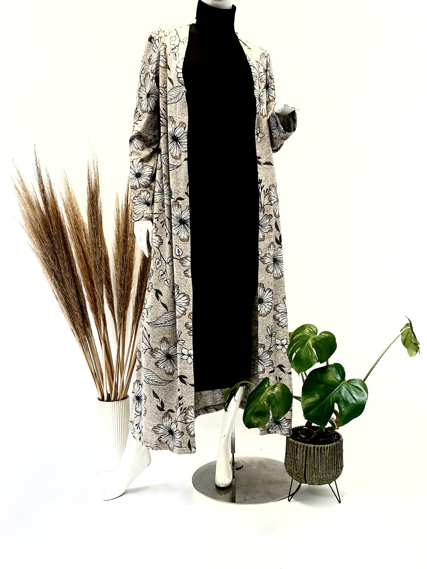 Floral Winter Kimono - Dandelion Lifestyle