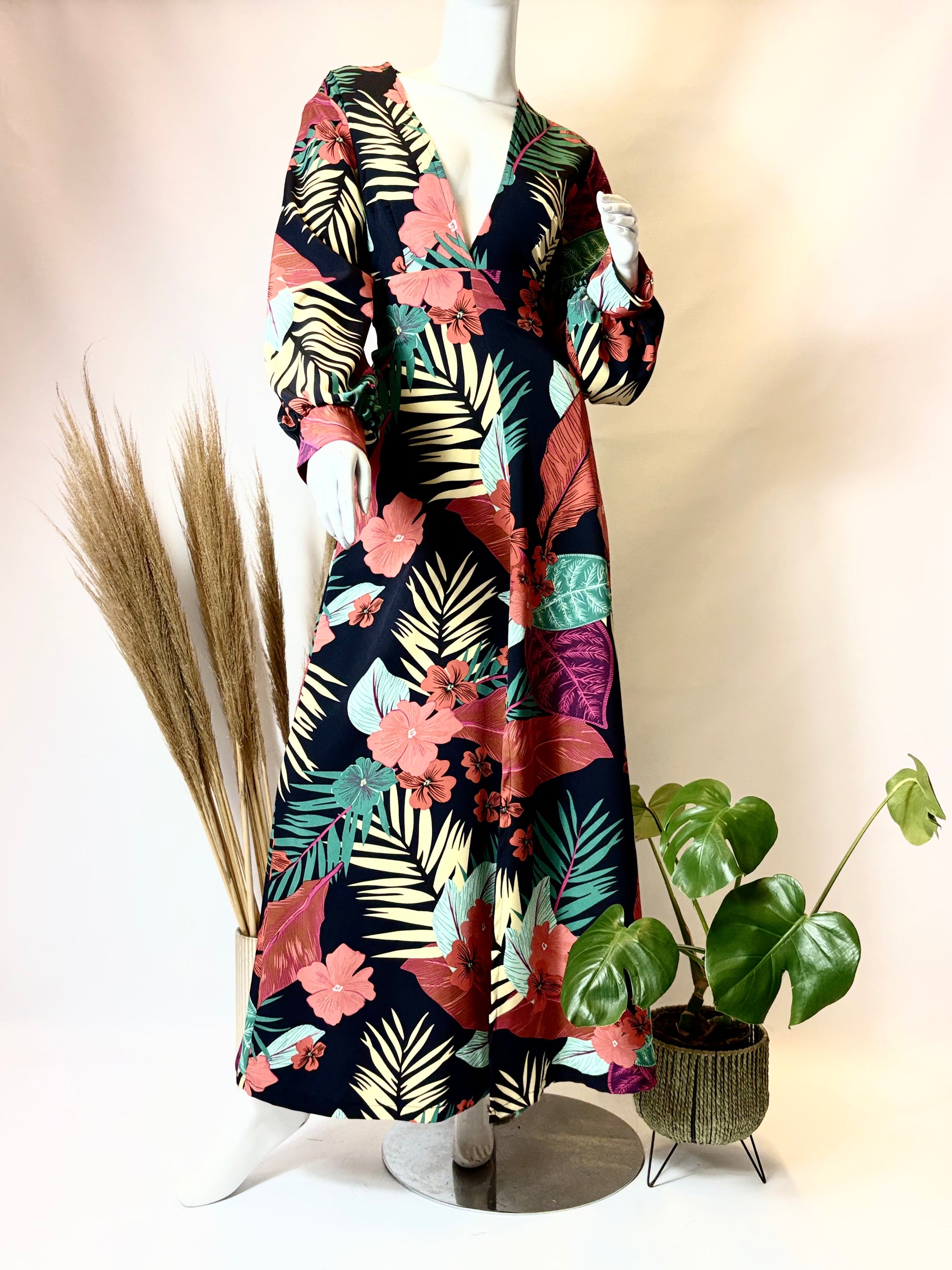 Tropical Floral Long Sleeve Dress with Front Slit - Dandelion Lifestyle